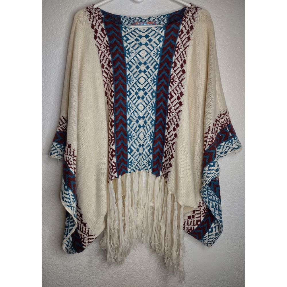 Selfie Couture Trendology Fringe Knit Poncho Womens S/M Aztec Tribal Boho Cotton